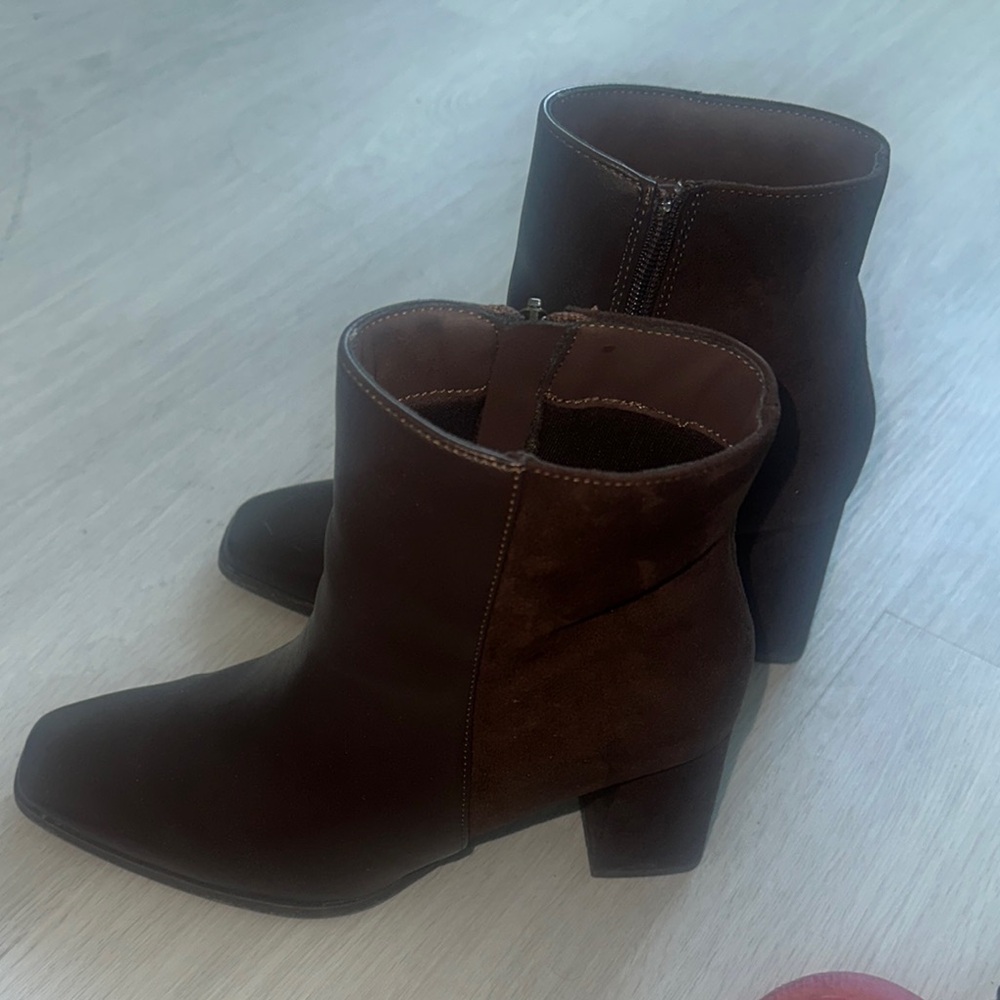 Elegant Brown Ankle Boots